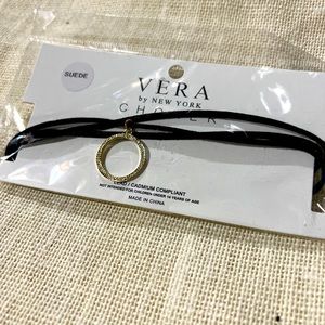 Black choker necklace jewelry Vera by New York